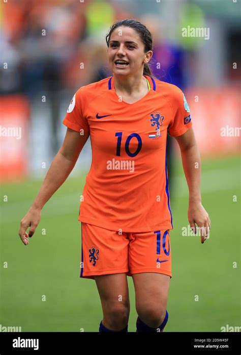 Danielle Van De Donk #12