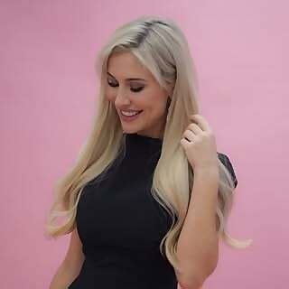 Shani Van Hoey