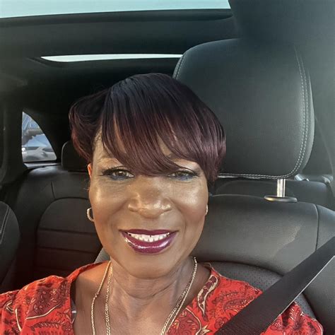 Dee Carter