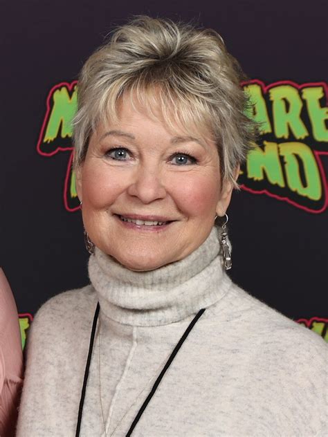Dee Wallace #4
