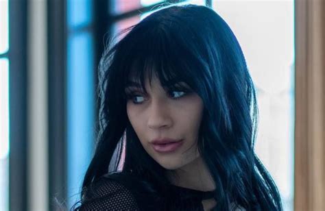delilah dagger #2