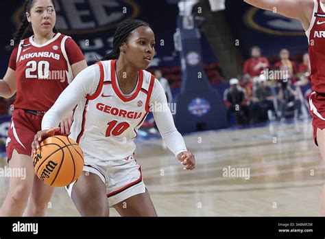 De'Mauri Flournoy #12