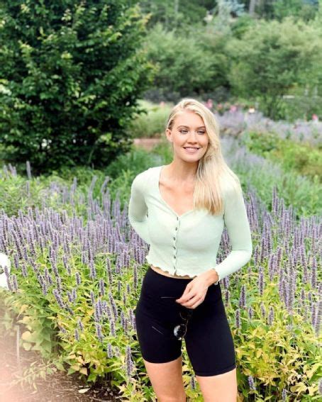 theivoryfox onlyfans