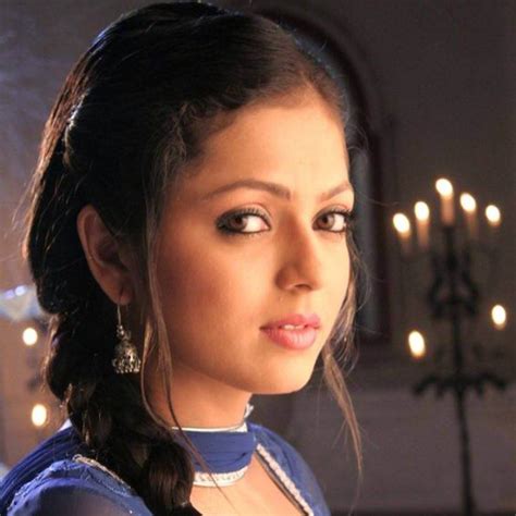 Drashti Dhami