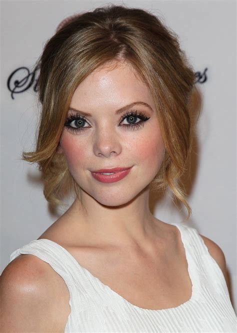 Dreama Walker