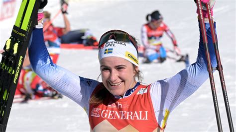 Ebba Andersson #13