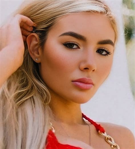 Melissa Khalaj