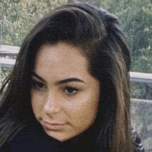 Elena Stavinoha #12