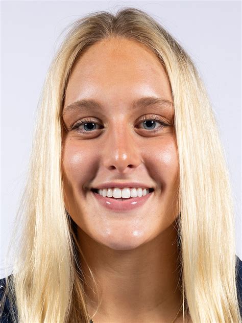 Ella Bathurst #1