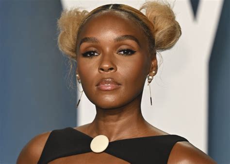 Elle Monae #12
