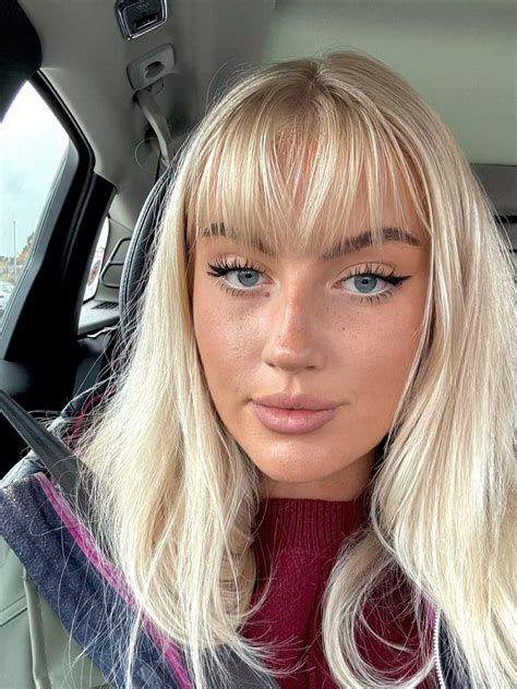 Elsa Thora