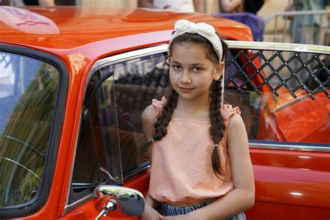 Elya Tikhomirova #12
