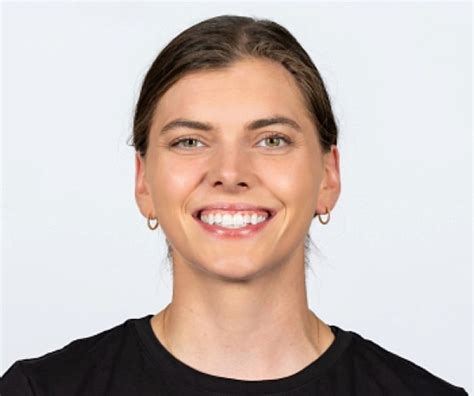 Yvette Holleman
