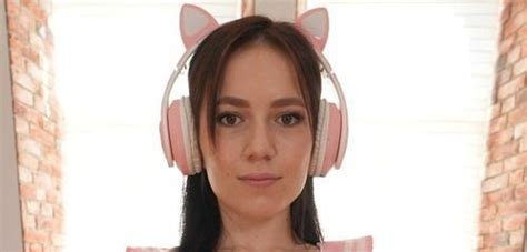 Emma Ester #9