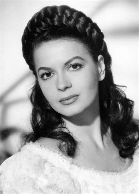 Eva Bartok