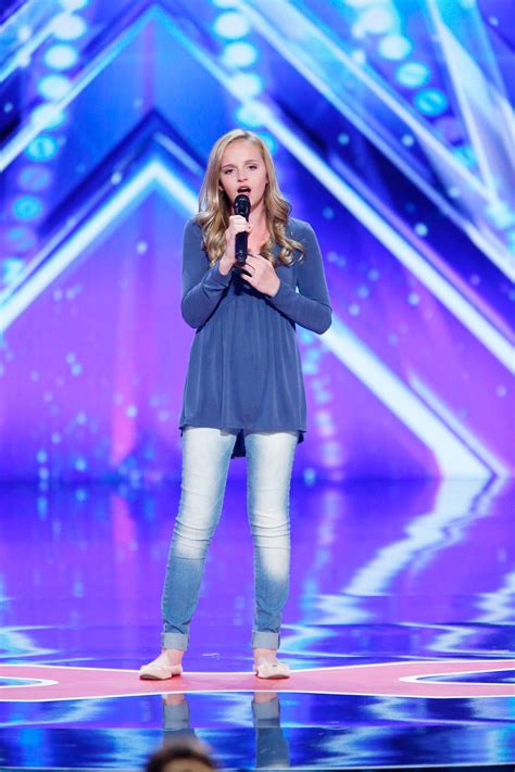 Evie Clair