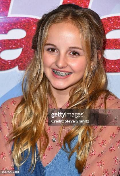 Evie Clair