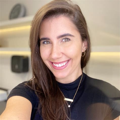 Fernanda Barcelos