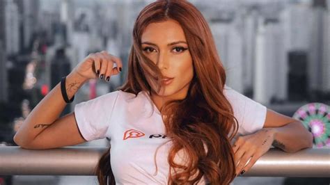 Michaela Farinas