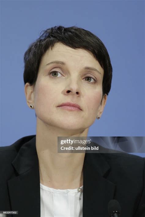 Frauke Petry #12