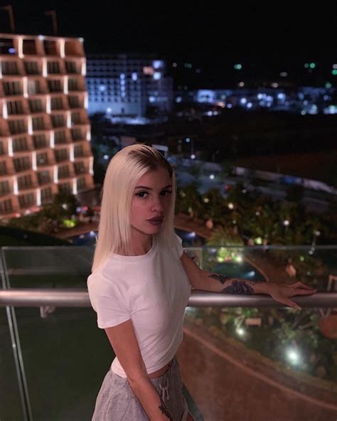 Freya Stein #8