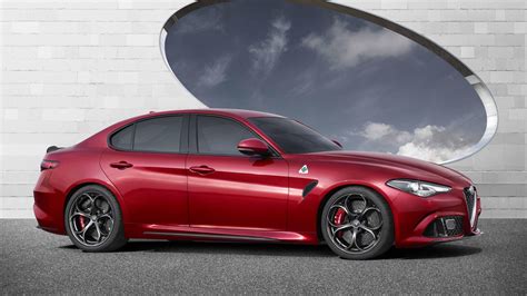 Giulia Red #4