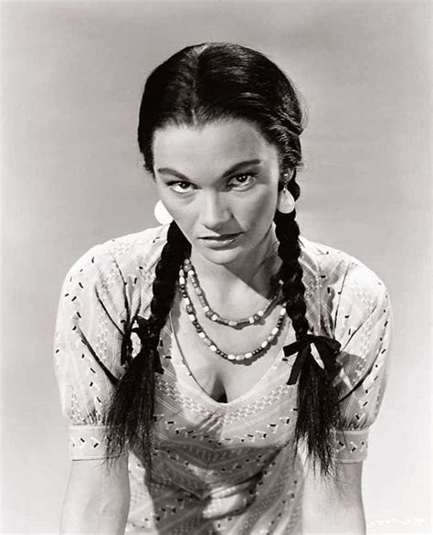 Gloria Talbott #18