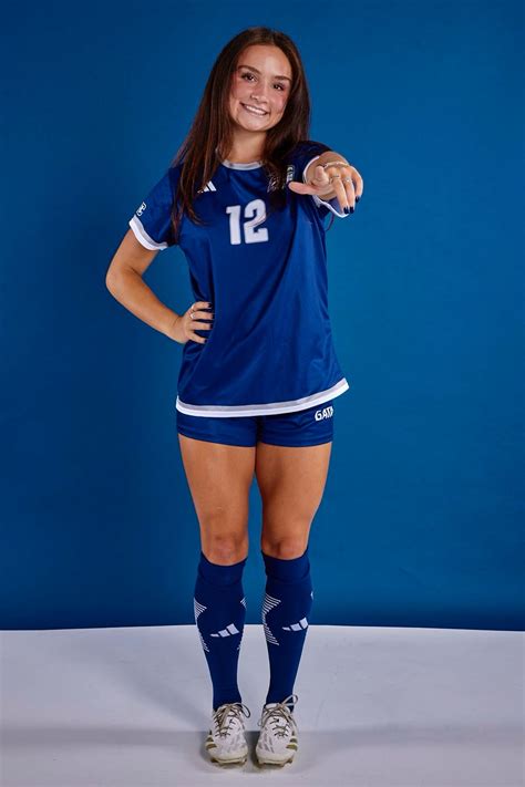 Hailey Esser #12