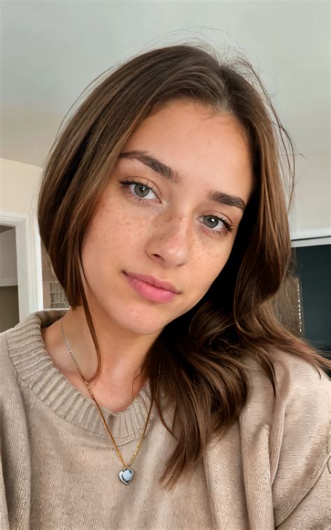 diora baird nude leaked