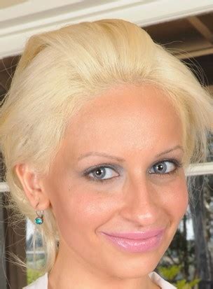 Holly Brooks