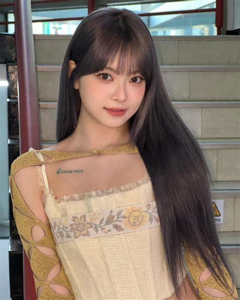 Hong Eunchae #15