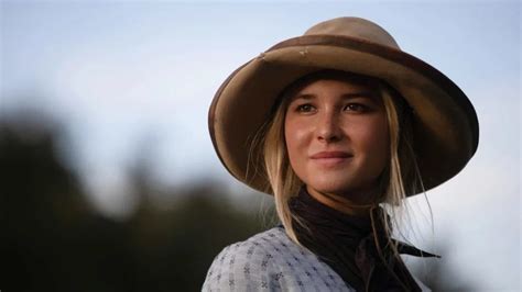 Isabel May #12