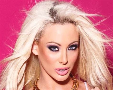 Isabelle Deltore #12