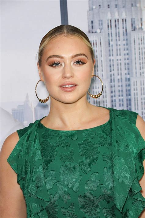 Iskra Lawrence #12