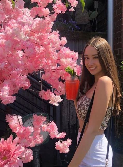 Issy Hector