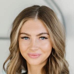 Izzy Larsen