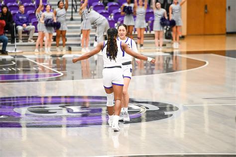 Jade Upshaw #12