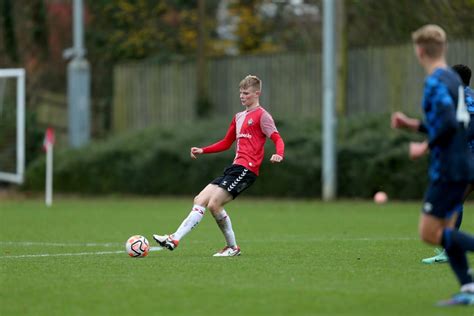 Jayden Moore #10