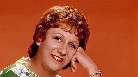 Jean Stapleton #17