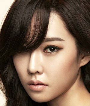 Ji Eun-seo #12