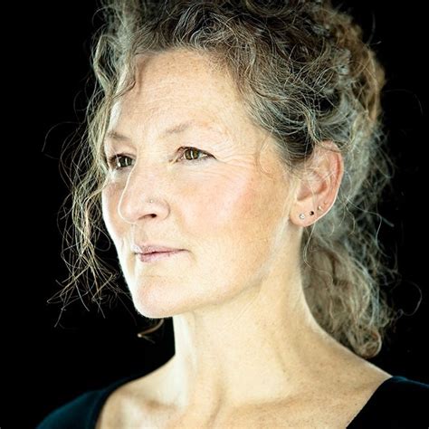 Joanne Arnold