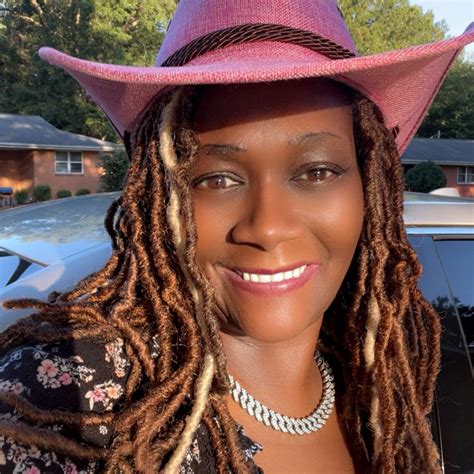 Joyce Bean