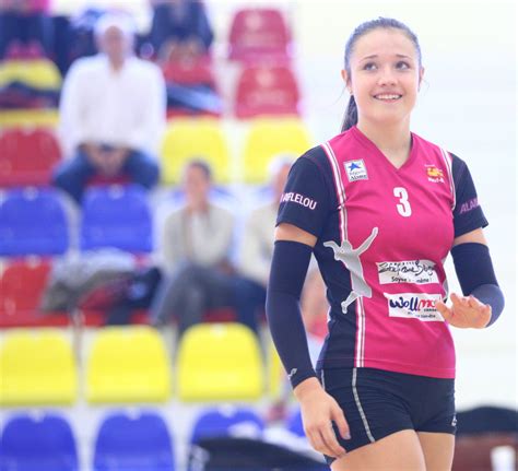 Julia Casadei #12