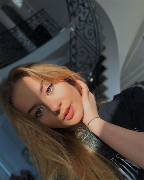 Julia Kostera #9