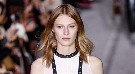 Julia Nobis