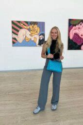 Julia Tychoniewicz #12