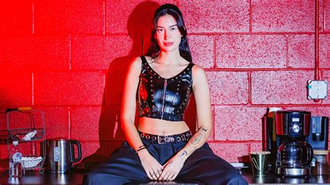 Julia Wolf #17