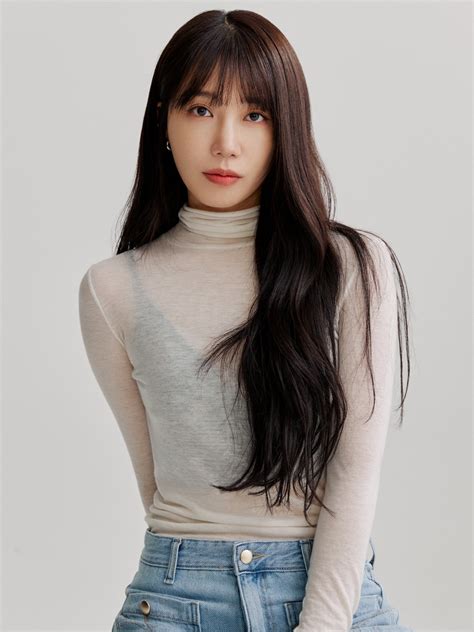 Jung Eun-ji #12