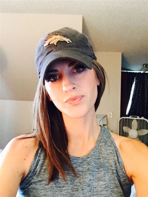 karen yuzuriha bikini