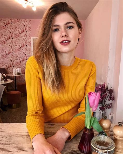 Zoe Cahill